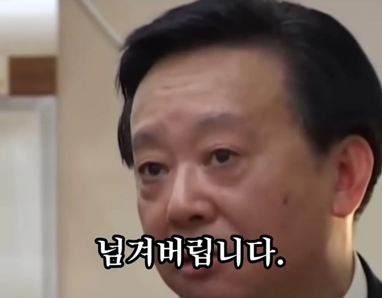 1000122571.jpg 중국 공산당원을 상대로 팩트 폭격을 날리는 중국인 교수