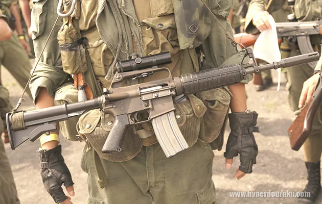 XM177E2 일본의 월남전 덕후들 수준(feat.후지산의 한국군 막사).jpg