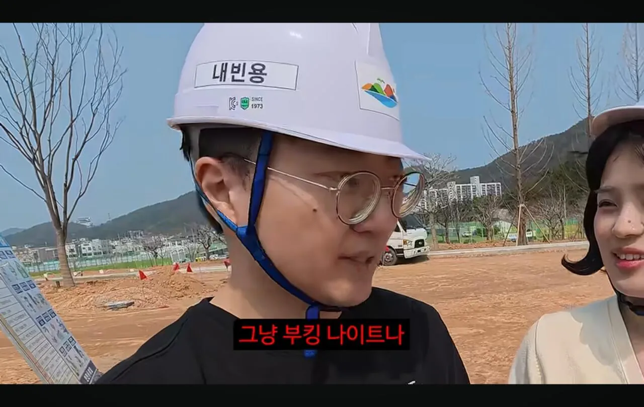 Screenshot_20260922_081507_YouTube.jpg ์ฌ์ ์ฌ ๋ฐ๋ํ ์ค๋น ํ์ฅ์ ๋ณด๊ณ ๊น์ ํ๊ฐ ์ถ์ฒํ์๋ ์ปจํ
์ธ