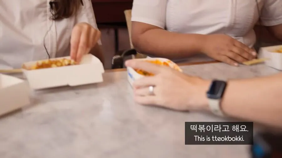 3.png.ren.jpg 해외에서 식감이 이상하다던 떡볶이 근황
