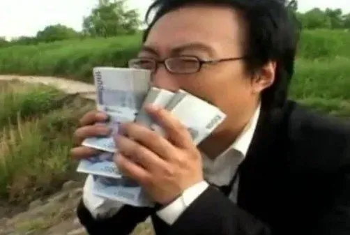돈냄새.JPG 브금 선정의 중요성 이야기