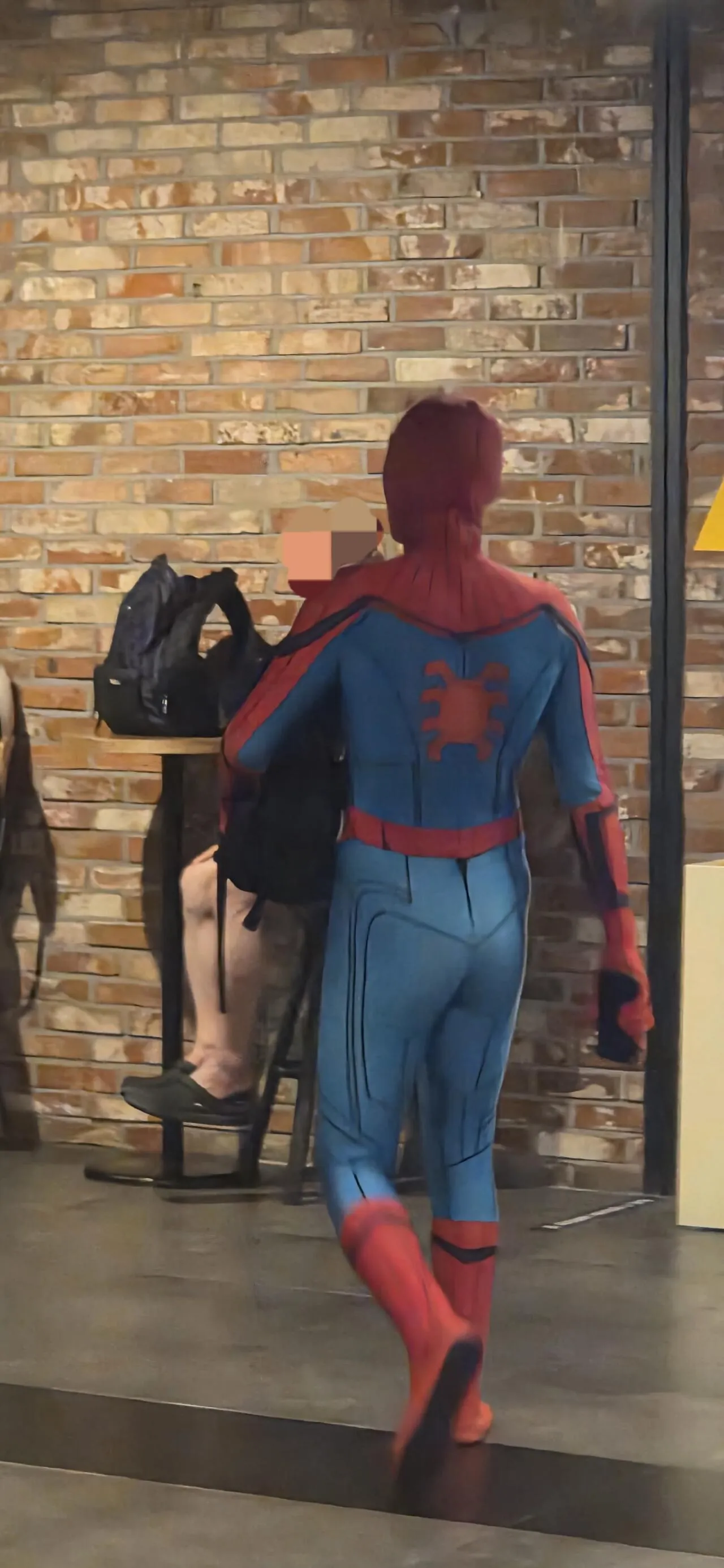 1000066609.jpg 용산 cgv 스파이더맨 출몰 ㄷㄷㄷㄷ