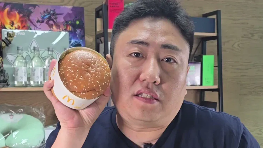 1000086273.webp 사람 얼굴 크기만하다는 맥도날드 새 햄버거