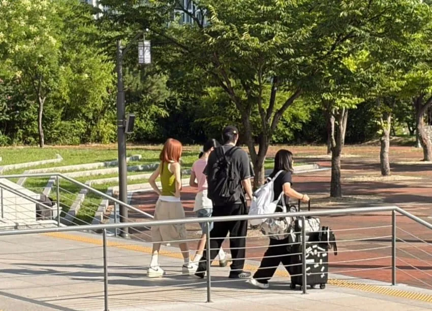 리센느 안원잘 촬영 목격사진 ㄷㄷ