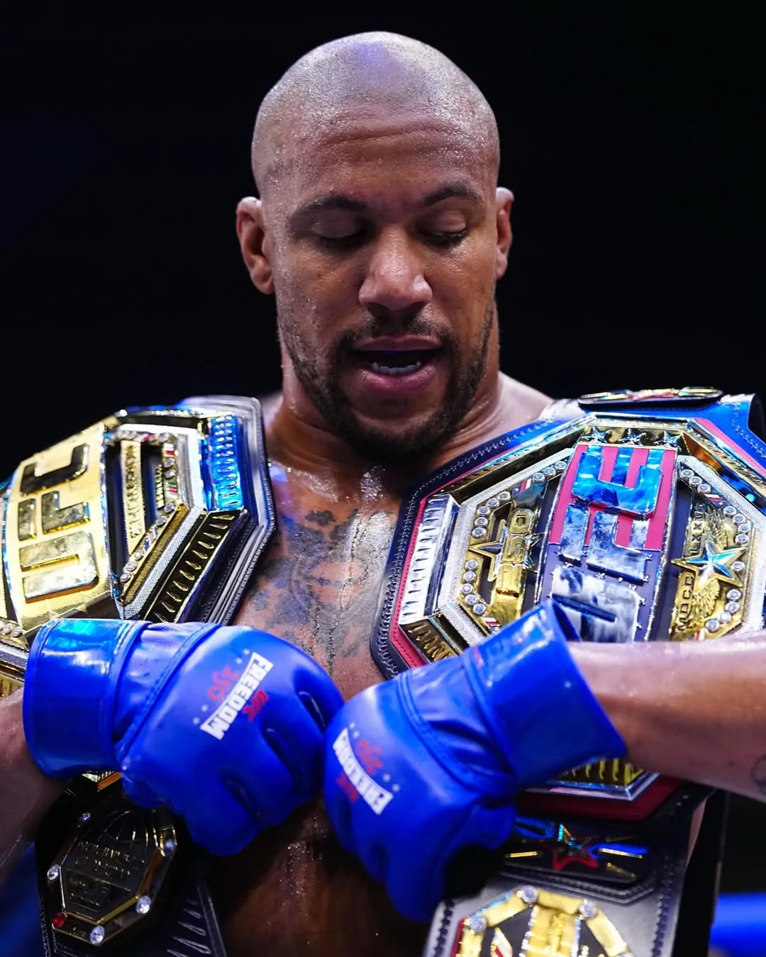 1000139958.jpg 속보) UFC 헤비급 챔피언 톰 아스피날 벨트 포기하겠다 선언 ㄷㄷ