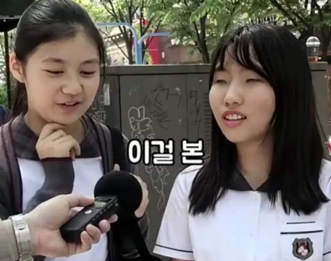 cyon1785119226_659770594.jpg 중국인들이 원하는 대답 절대 안 하는 한국인들