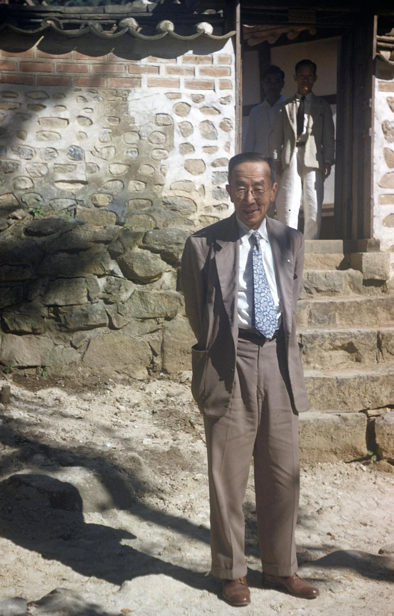 e_visiting-vip1952_16142533305_o.jpg 희귀사진(KOREA, 1952)
