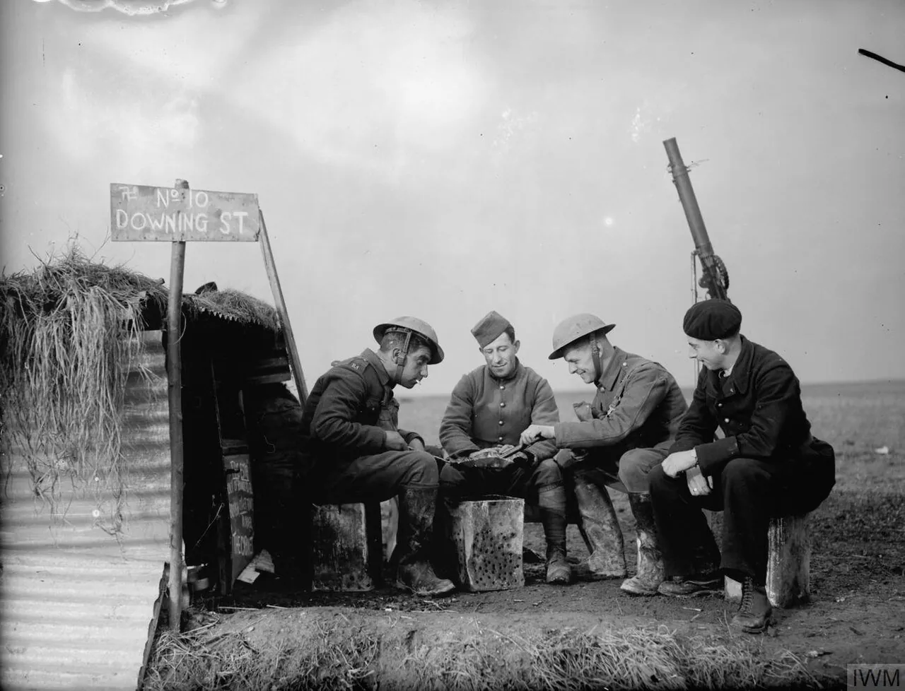 The_British_Army_in_France_1939_O344.jpg 프랑스군의 전쟁계획이 무엇이었는지 알아보자