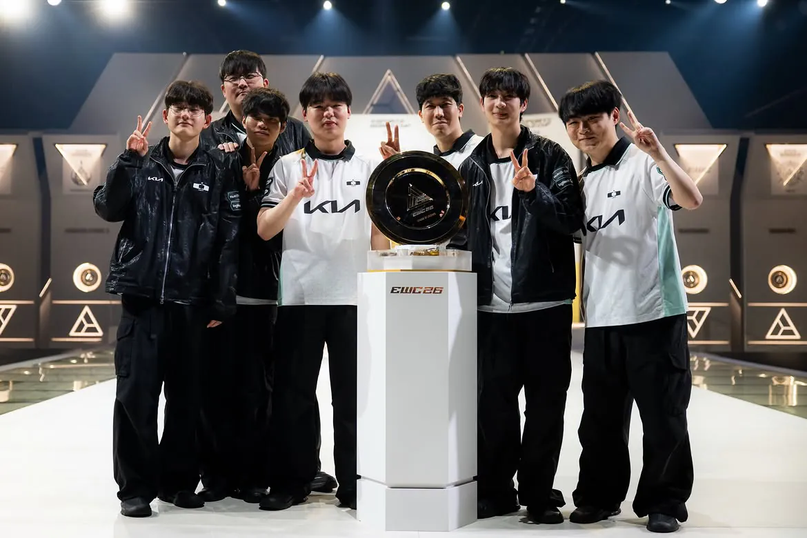 EWC26๐(3).jpg ์ผ๋ฉ์ด์ปค ์ธ์คํ) EWC ์ฐ์น~!!