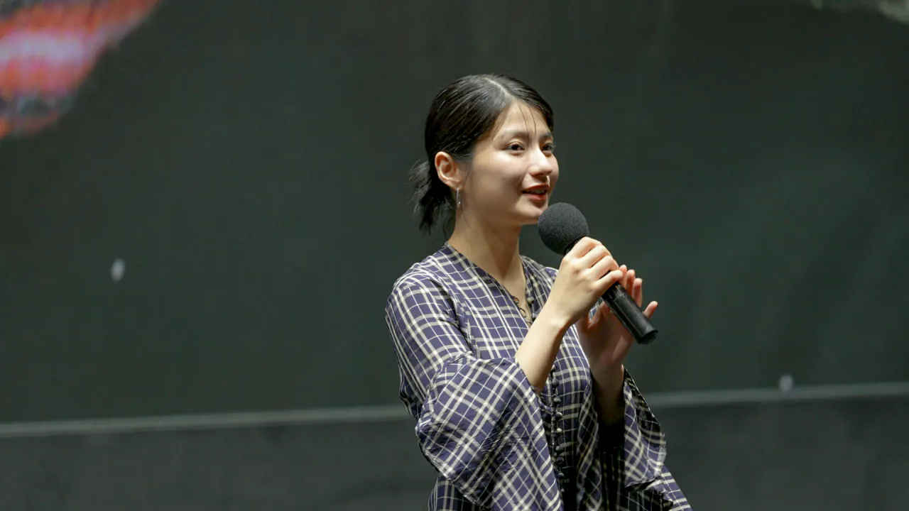 스크린샷(5726).png 룩백 무대인사 사진 낋여왔습니다.jpg