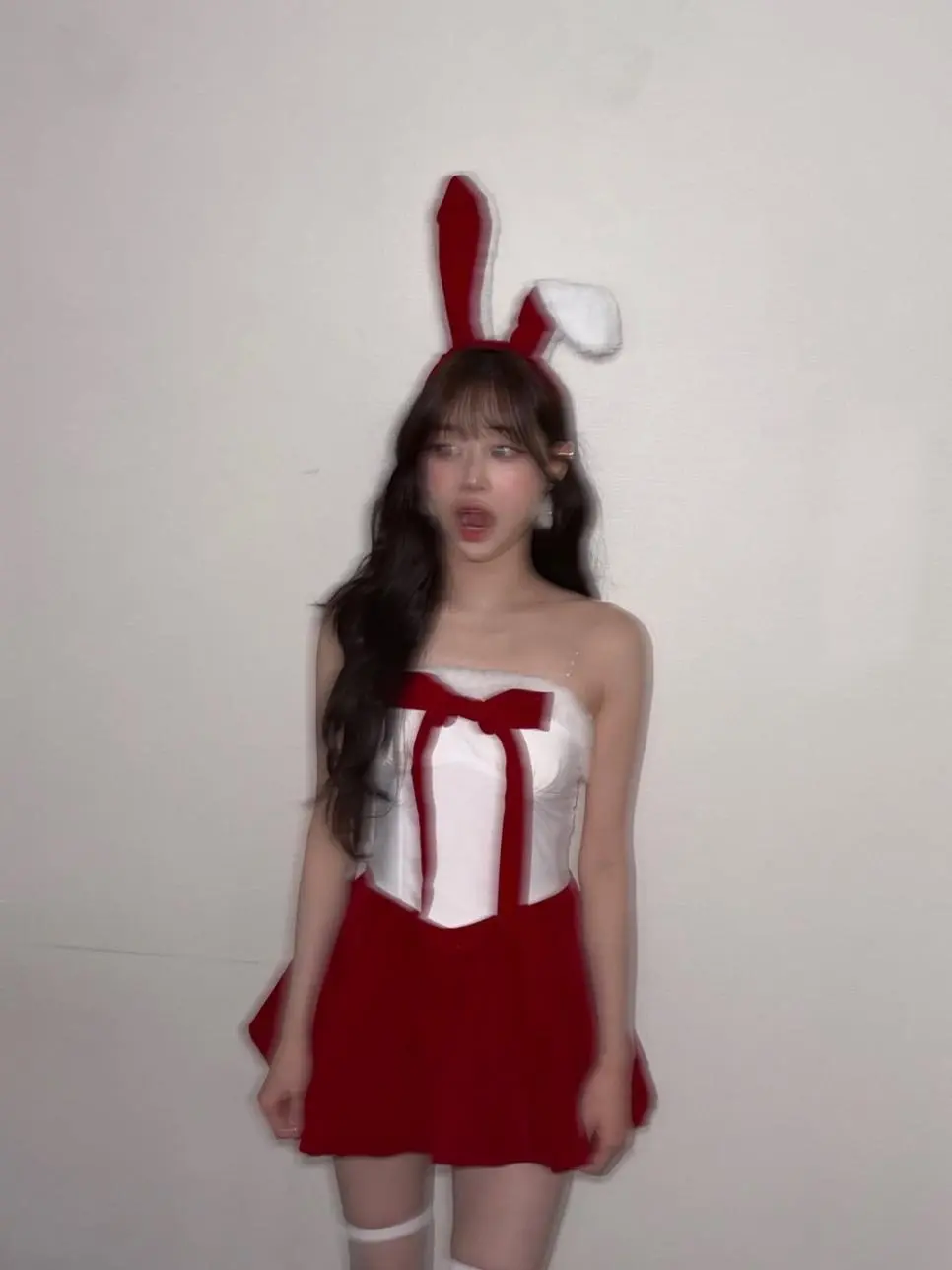 ㅇㅎ) 산타 바니걸 츄.gif