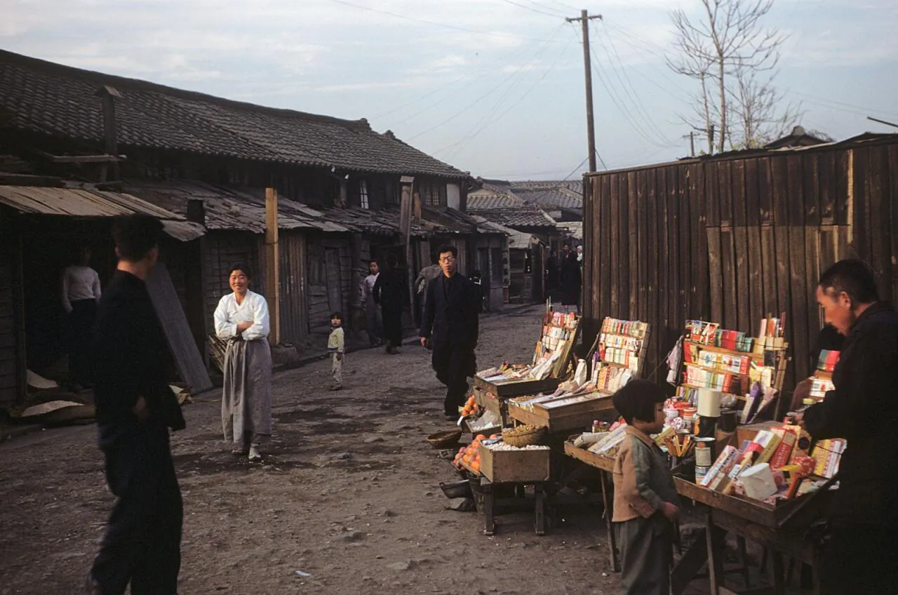 e_open-air-store1952_15433856153_o.jpg 희귀사진(KOREA, 1952)