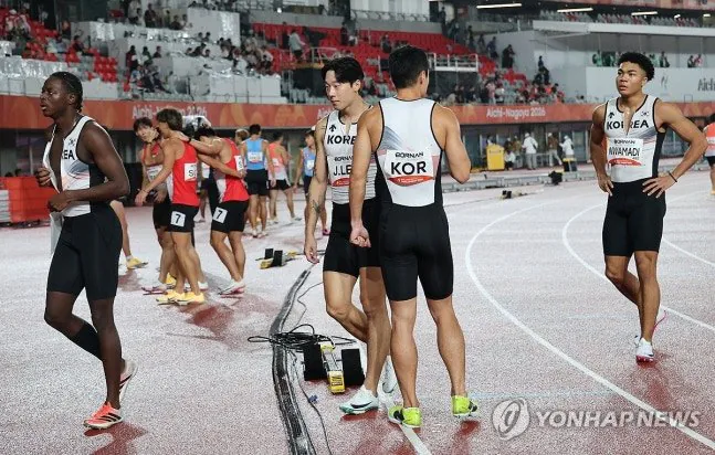 PYH2026092719050001300_P4_20260928004017305.jpg [아시안게임] 육상 남자 400ｍ 계주, 극적으로 결선행…"항소 인용"(종합)
