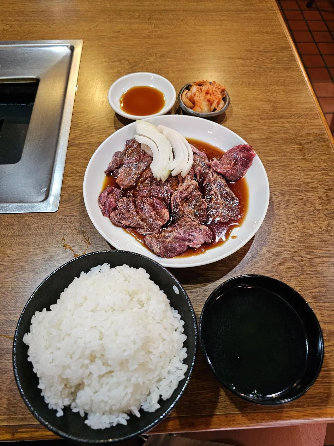 20260725_150233.jpg 와세다 대학 990엔 야키니쿠 갈비 정식.jpg