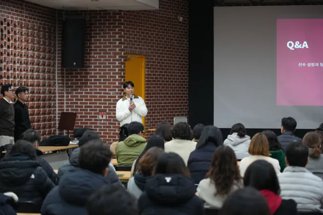 85245_249041_4815.png 이동국 근무태만 논란은 조금 더 확인해봐야함