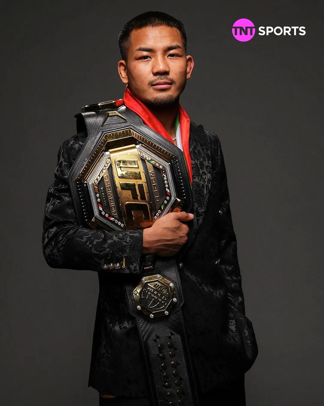 1000149231.jpg 실시간) UFC 미친 명경기 반 VS 판토자 타이틀전 결과 ㄷㄷㄷㄷ