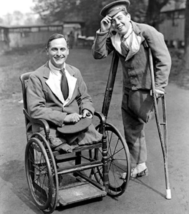 Disabled-soldiers-Pic-Historic-England.jpg [핑크 플로이드 베스트 75] 71위. 카주와 웃음 뒤에 숨겨진 전쟁의 상처 <Corporal Clegg>