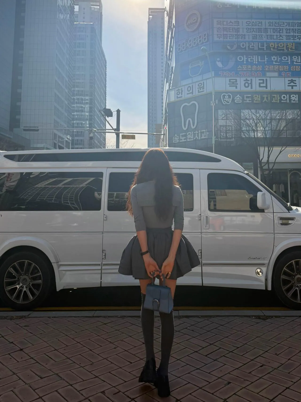 ㅗㅎ.jpg 김혜수 ITZY 유나 같은 옷 다른느낌 ㄷㄷ