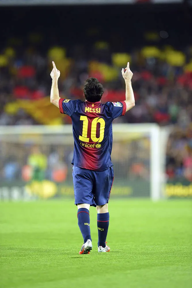 lionel-messi.jpg [GS] 고점 기준으로 축구 역사상 막을 수 없었던 선수들 TOP 10