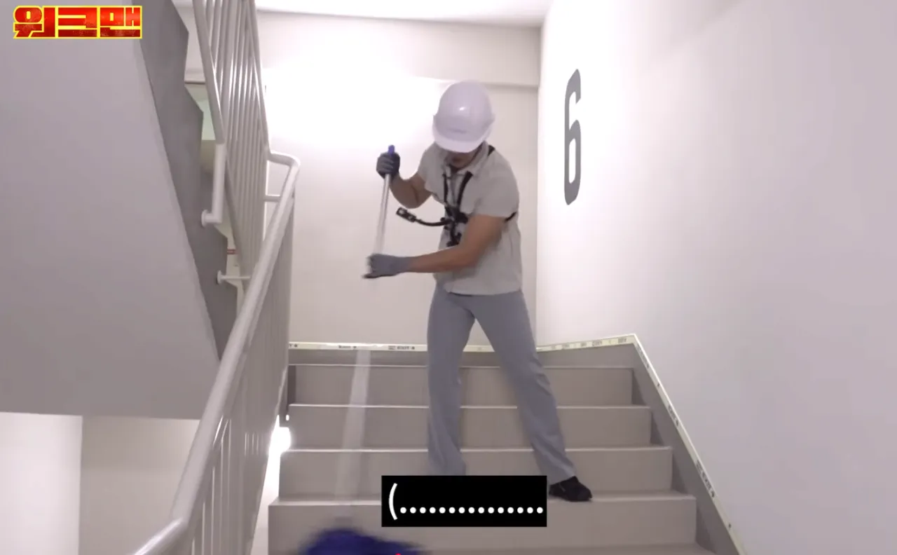 q333.png 이준 롯데타워 계단청소 최저시급 ㄷㄷ