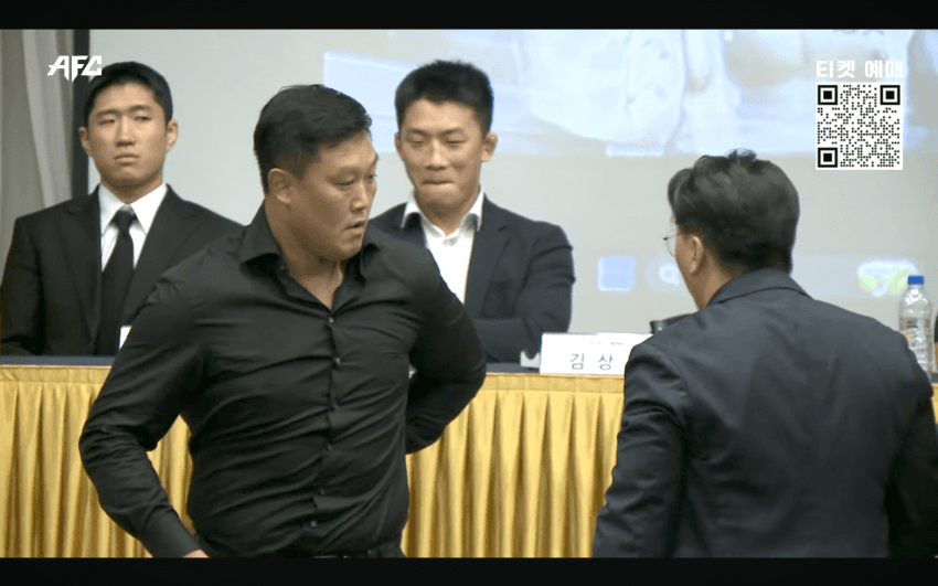 1789723994 (1).png ์ค๋์ ๊ฒฉํฌ๊ธฐ ํ์ฌ ๊ทผํฉ