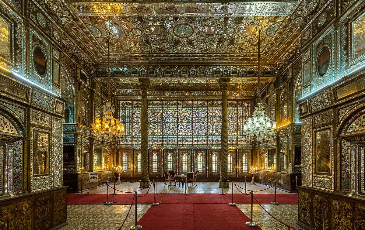 Golestan-Palace2_Irantripedia.jpg 1970년대 이란 황제들이 살던 초호화 황궁