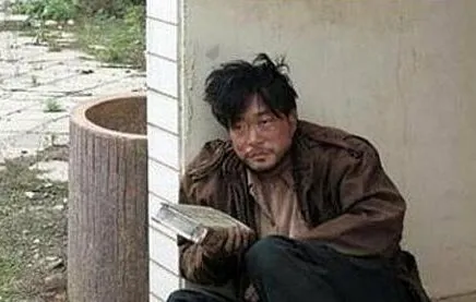 그지.jpg ??: 제비도 겨울잠을 자는 게 분명함ㅇㅇ;;