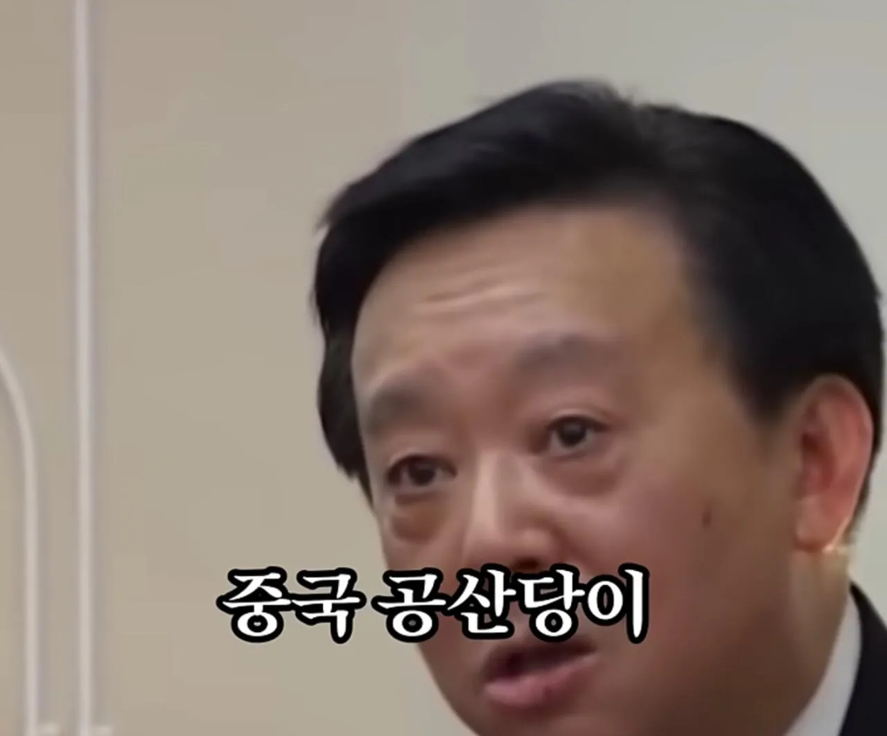 1000122576.jpg 중국 공산당원을 상대로 팩트 폭격을 날리는 중국인 교수
