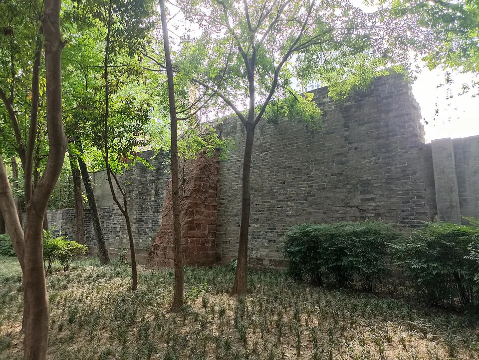 image.png 중국 지방 대도시들 옛 성벽 사진