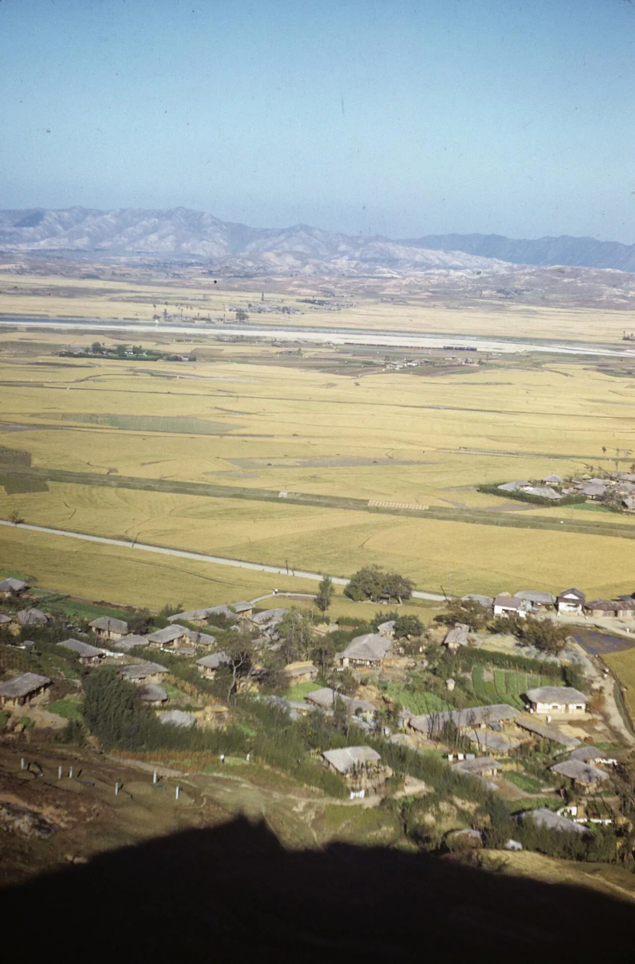 e_korean-village-view1952_16141797112_o.jpg 희귀사진(KOREA, 1952)