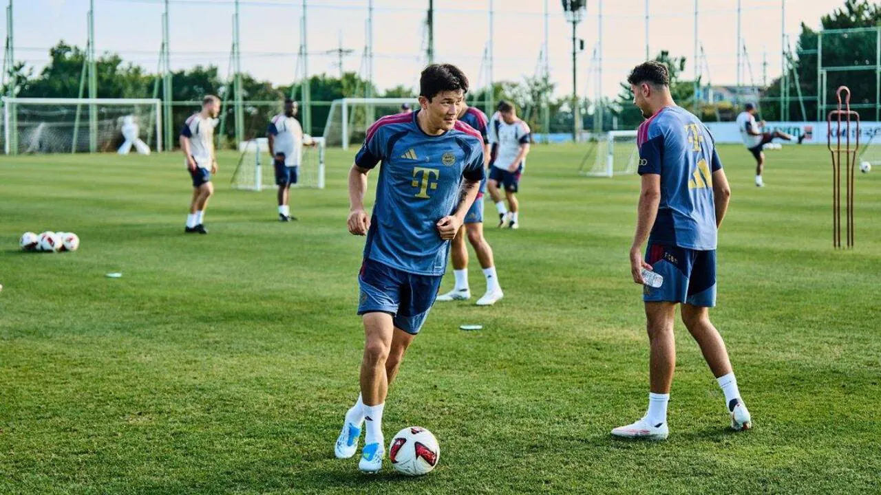 1000006176.jpg [TZ] 김민재, 티켓 100장 자비로 선물