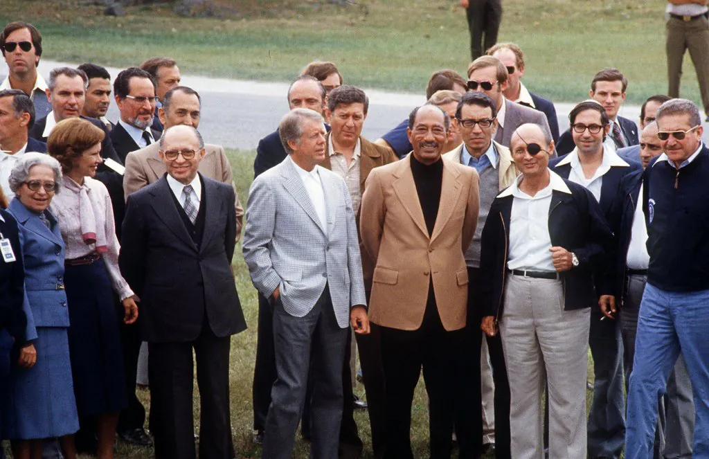 17boutros-ghali-obituary-slide-ET1V-jumbo.jpg 이집트 대통령 사다트와 오마 샤리프 : 죽음을 초월할 수 있는 거룩한 용기