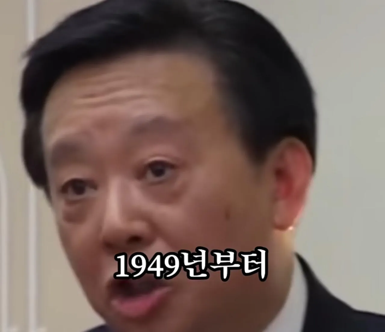 1000122572.jpg 중국 공산당원을 상대로 팩트 폭격을 날리는 중국인 교수