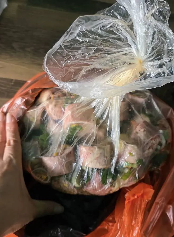 1000053841.jpg 논란의 담양 순대국밥집의 1인분 포장