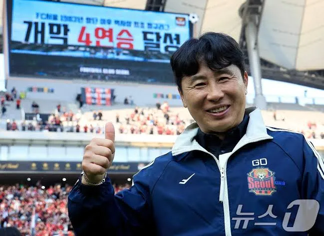 통계) 현재까지 FC 서울의 페이스는 K리그 역사에서 어느 정도일까? K리그 역대 우승팀 중 승점 4위, 1경기당 승점 역대 5위 페이스.