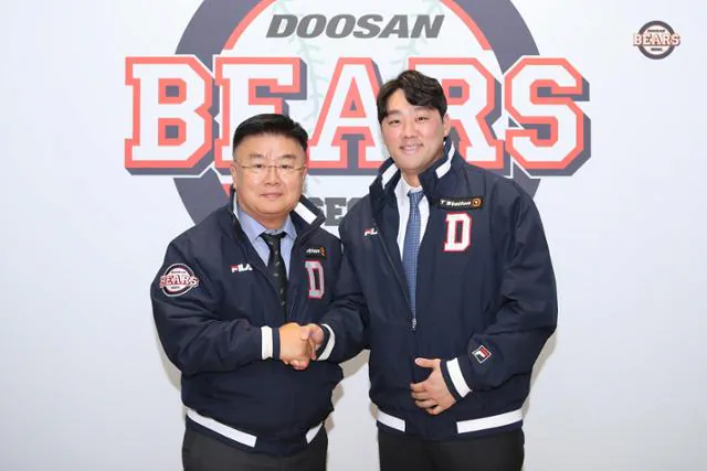 image.png 역대 최초 1000승 단장 김태룡을 떠나보내며