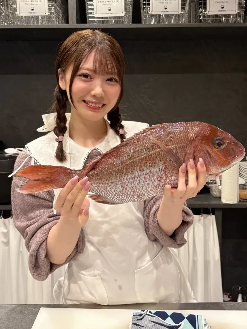 9912952280_486616_99b983892094b5c6d2fc3736e15da7d1.jpg.webp 백종원 vs 이시카와 미오 회 뜨기