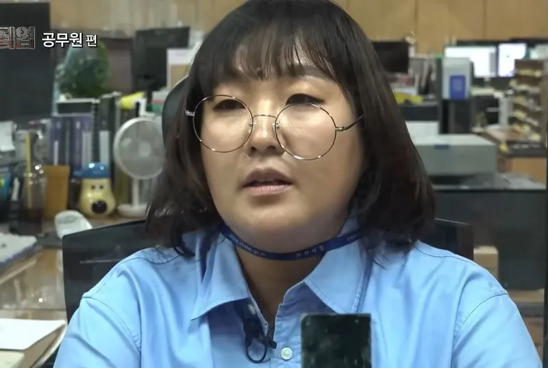 1000177376.jpg 이수지 공무원 패러디 악플에…“선처·합의 없이 법적 대응”