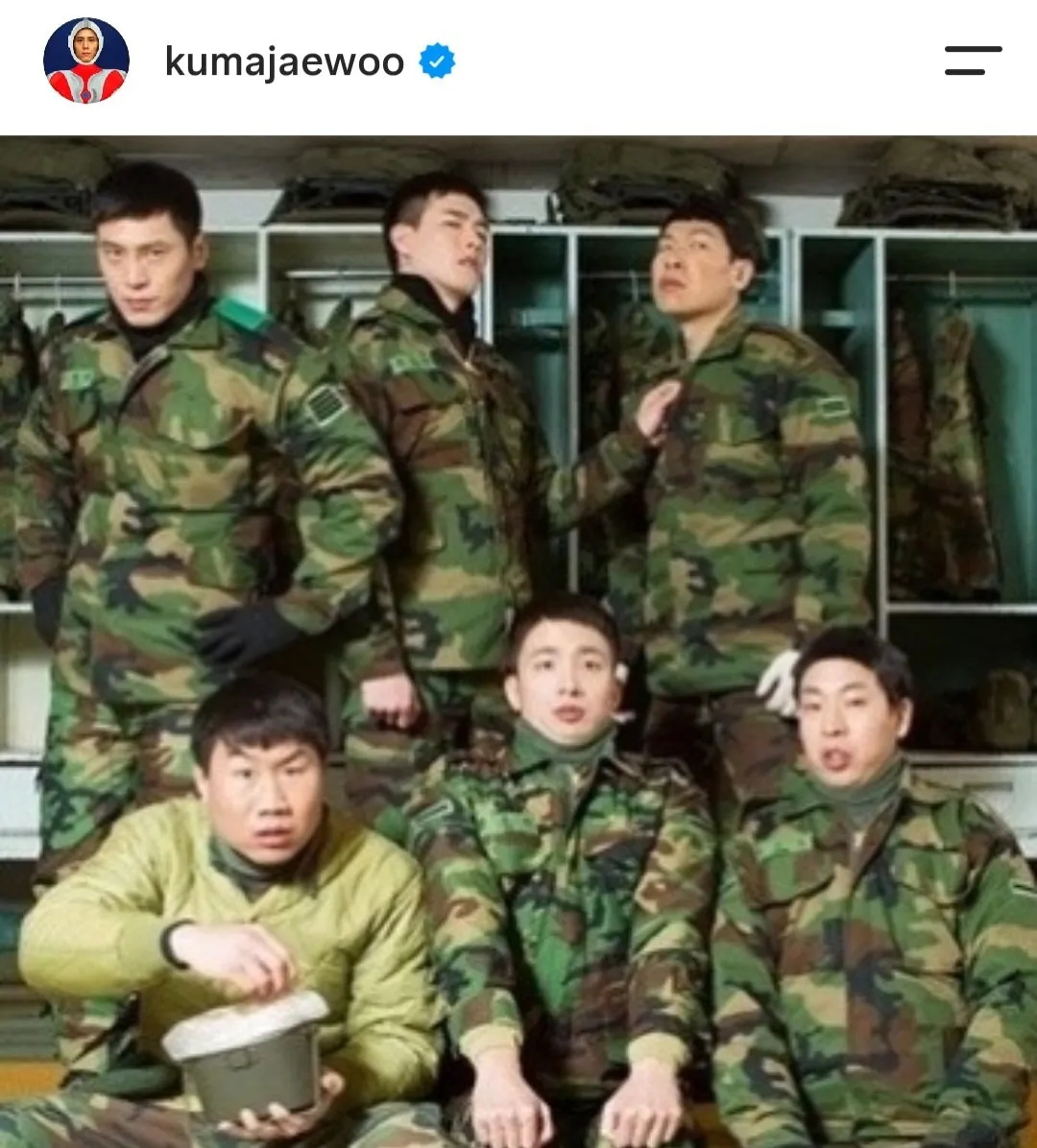 37956.jpg 故 이용주 배우를 추모하는 푸른거탑 동료 배우들