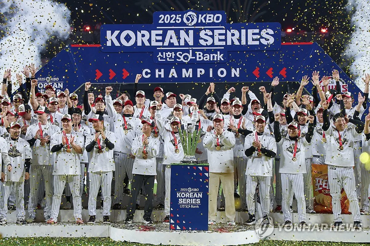 PYH2025103130460001300_P4.jpg 우승 상금이 0원인 한일 양국 프로야구리그