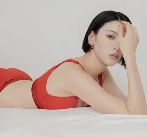 ㅇㅎ?) 타짜4 주연 키 173cm 일본 여배우