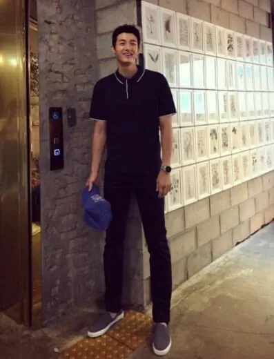 99b983892094b5c6d2fc3736e15da7d1_1.jpeg 남자 연예인 중 비율,골격 원탑이라는 배우 ㄷㄷㄷㄷ.jpg