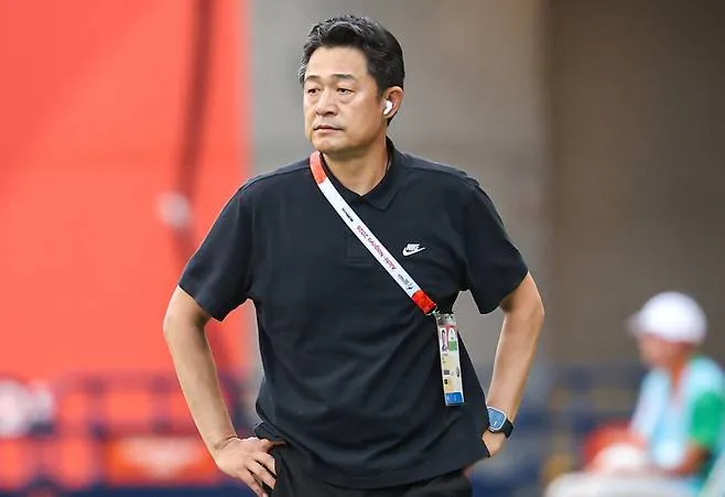 [오피셜] 대한민국 U23 대표팀, 이민성 감독 계약 종료
