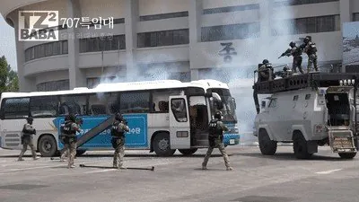 출동하는 군대 시청 앞이 원래 차이나타운이었다고?