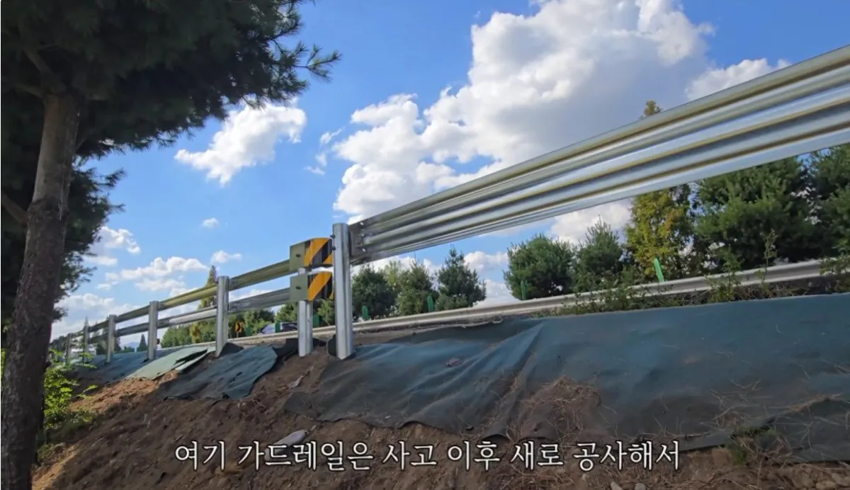 인디아나 웁스 (53).bmp.ren.jpg 스압 ) 금속탐지기로 고인의 유품을찾아준 유튜버