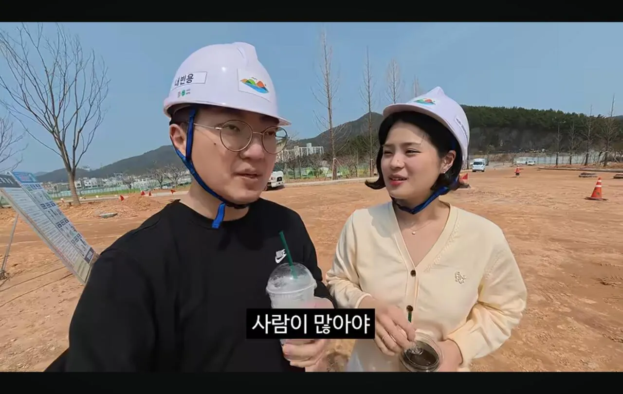 Screenshot_20260922_081545_YouTube.jpg ์ฌ์ ์ฌ ๋ฐ๋ํ ์ค๋น ํ์ฅ์ ๋ณด๊ณ ๊น์ ํ๊ฐ ์ถ์ฒํ์๋ ์ปจํ
์ธ