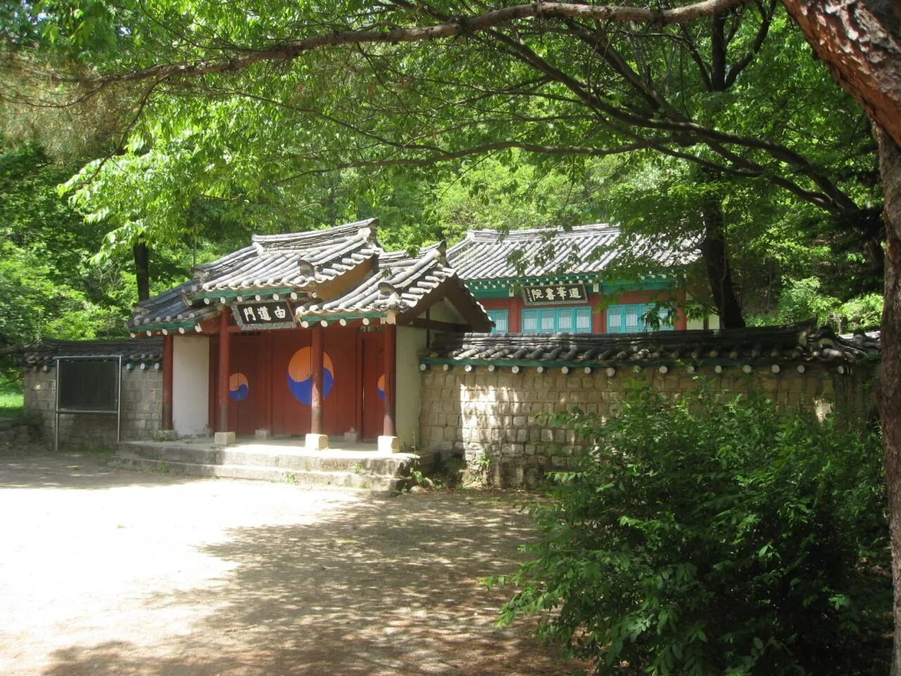 0.jpg 문화재 복원을 둘러싸고 현재진행중인 불교와 유교의 질긴 악연