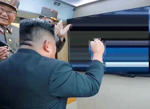 미사일 발사 보며 박수 치는 김정은 세상은 요지경. 대한민국의 핵무장에 대해 알아보자.