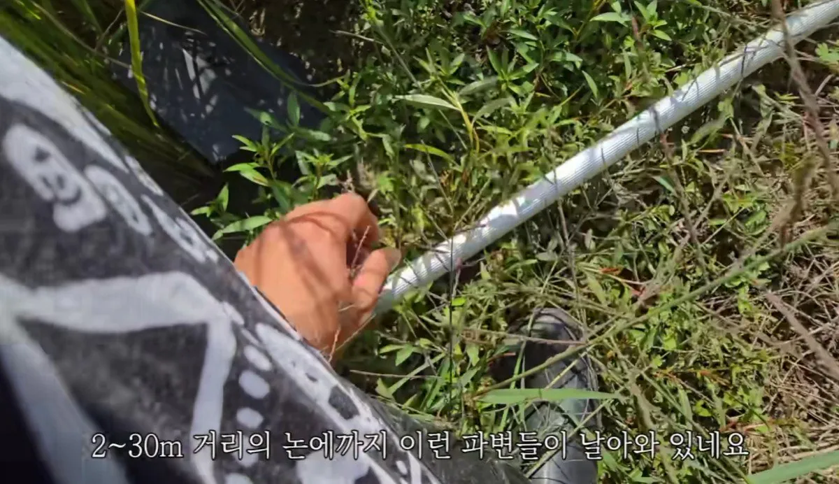 인디아나 웁스 (51).bmp.ren.jpg 스압 ) 금속탐지기로 고인의 유품을찾아준 유튜버