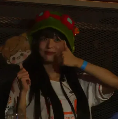 240802 이채영.png 한화생명 이채영 단장님은 패귀 아니다